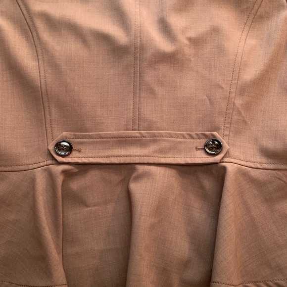 W by Worth Blazer Ruffle Back Brown Size 14 - Picture 5 of 8